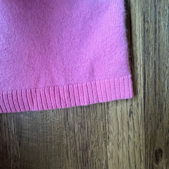 J. Crew 100% Cashmere Short Sleeved Pink Sweater Woman’s Sz S Luxury Barbie - Picture 4 of 10
